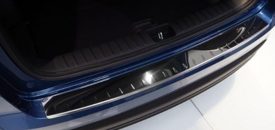 Ochranná lišta hrany kufru Hyundai Tucson 2019-2020 (po faceliftu) Alufrost