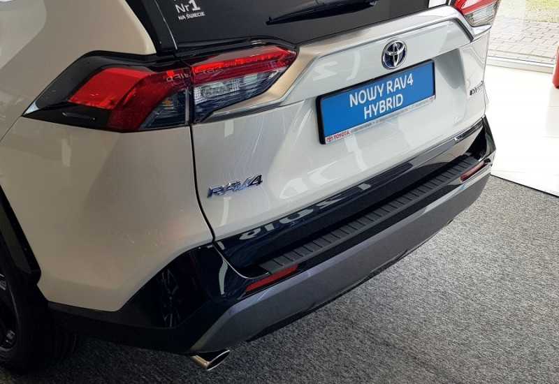 Ochranná lišta hrany kufru Toyota Rav4 2019- Rider