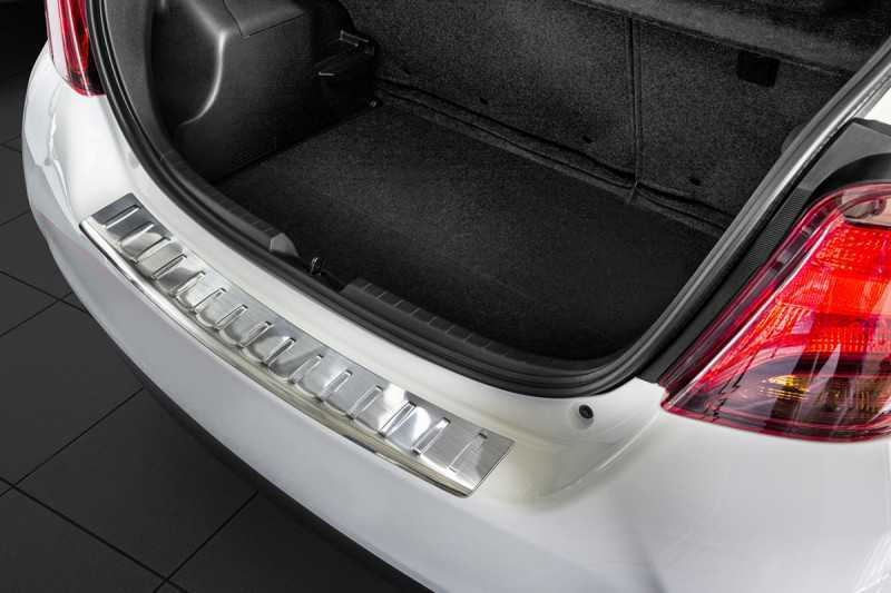 Ochranná lišta hrany kufru Toyota Yaris 2014-2020 (matná) Avisa