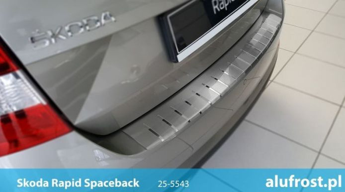 Ochranná lišta hrany kufru Škoda Rapid 2012-2019 (spaceback) Alufrost