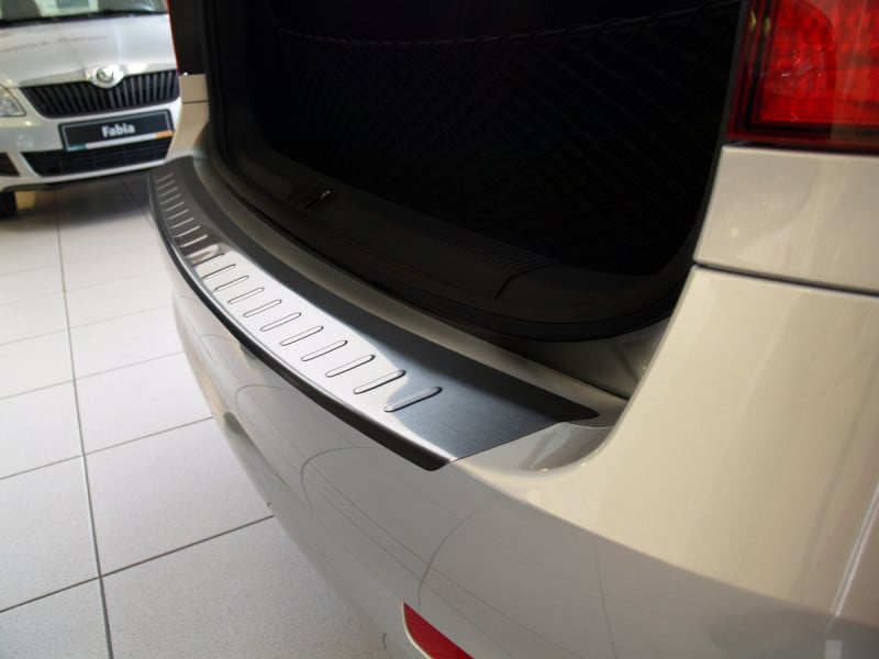Ochranná lišta hrany kufru Škoda Octavia II 2004-2013 (combi