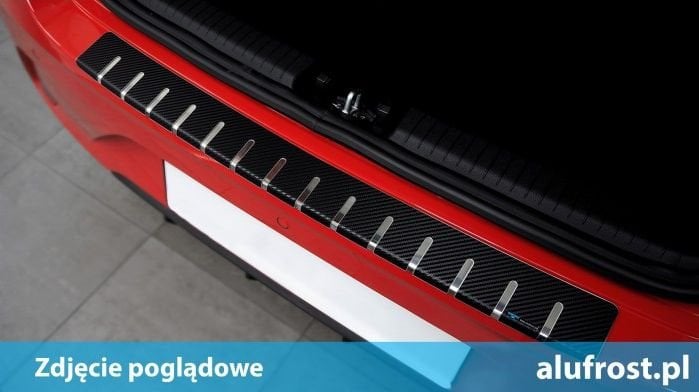 Ochranná lišta hrany kufru Mazda CX-30 2019- (carbonová folie) Alufrost